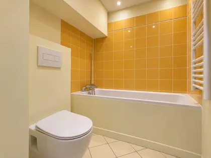 Appartement à rafraichir 4 pièces, balcon, cave & parking (8)