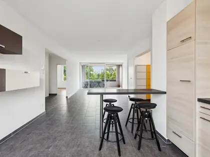 Appartement lumineux de 3,5 pièces avec loggia (7)