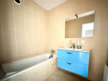 Bel appartement 3 pièces  (7)