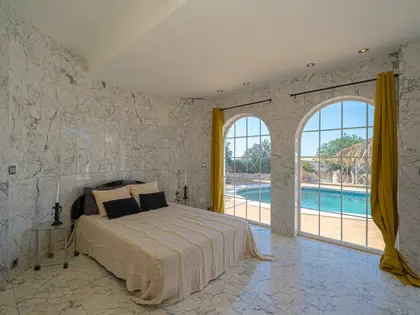 Spectaculaire Villa méditéterranéenne avec vue panoramique sur la mer (3)