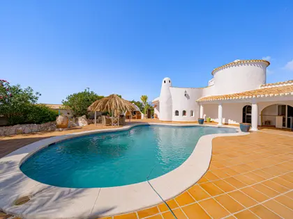 Spectaculaire Villa méditéterranéenne avec vue panoramique sur la mer (4)