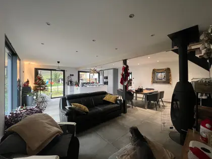 Maison contemporaine 5 pièces - Saint-Paul-de-Varces (25)