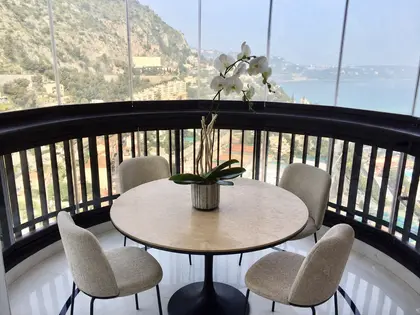 Duplex de 230 m² au dernier étage avec vue panoramique sur la merDuplex dernier étage (4)