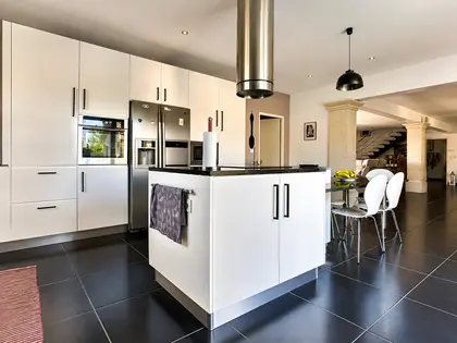 Belle Villa avec piscine et seconde maison  (9)