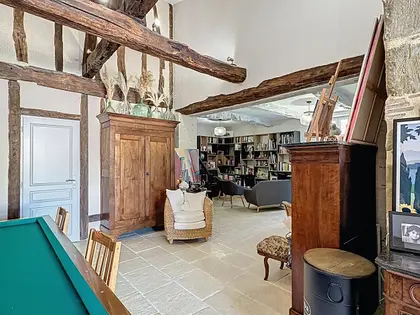 Maison de Campagne avec dépendances, piscine et parc (5)