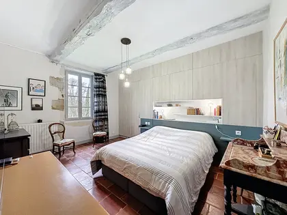 Maison de Campagne avec dépendances, piscine et parc (9)