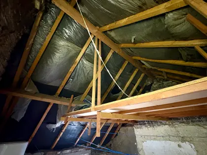 MAISON avec beaux volumes - 4 CHAMBRES (9)