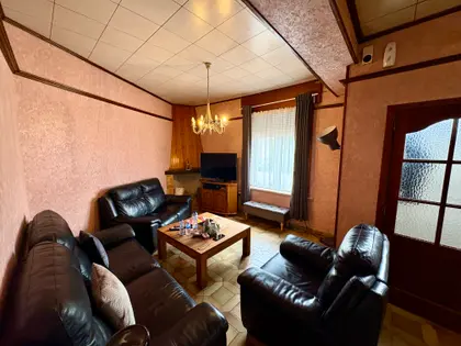 MAISON avec beaux volumes - 4 CHAMBRES (19)