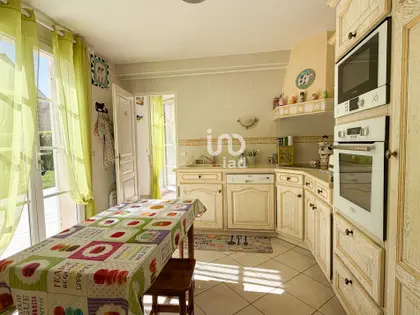 Maison à Saint-Nom-La-Bretèche (2)