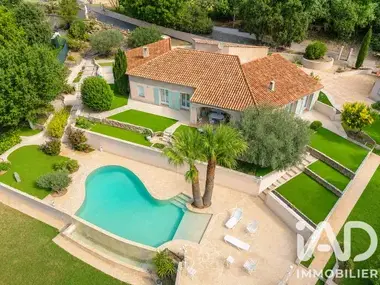 Maison d'Architecte à La Motte avec Piscine à Débordement (1)