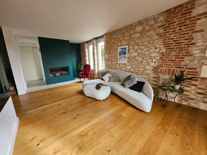 Magnifique maison de ville en Pierre (9)