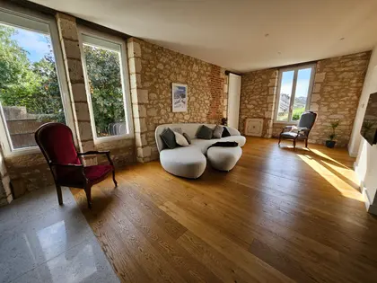 Magnifique maison de ville en Pierre (7)