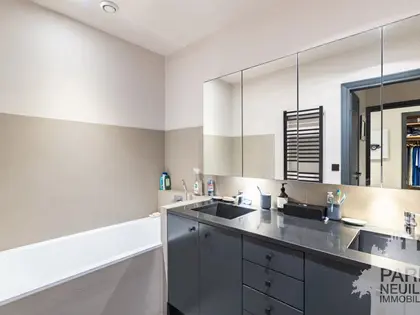 NEUILLY-SUR-SEINE - PARMENTIER - 5 PIECES - 3 CHAMBRES - TERRASSE- POSSIBILITE PARKING (11)