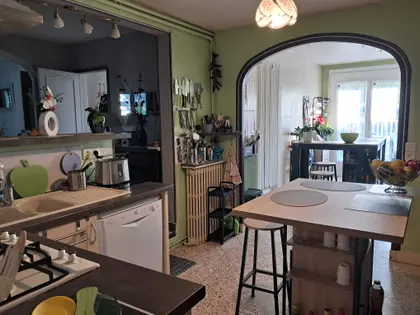 Maison familiale T5 (6)
