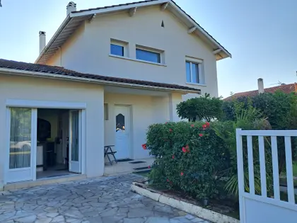 Maison familiale T5 (3)