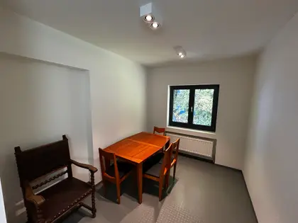 Avenue Louise – Superbe appartement semi-meublé 3 chambres avec terrasse de 30 m² (10)
