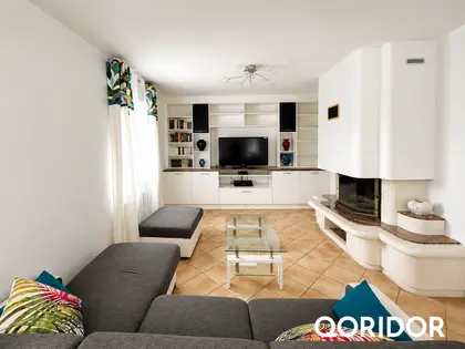 Montanay (69250) | Magnifique maison familiale T6 rénovée avec piscine et vue panoramique – 640 000 € (4)