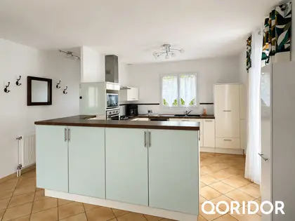 Montanay (69250) | Magnifique maison familiale T6 rénovée avec piscine et vue panoramique – 640 000 € (7)