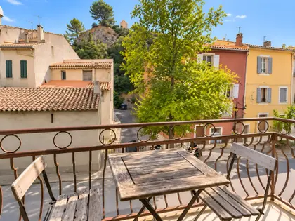 Charmant appartement de type 2 à SIMIANE (1)