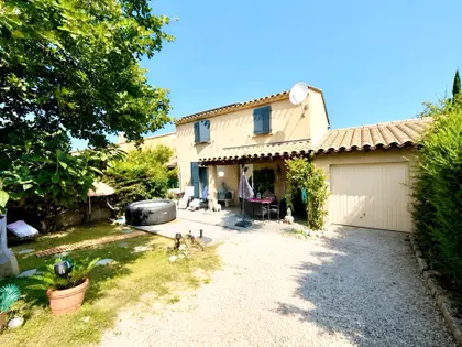 Belle maison de 95 m² avec jardin et garage (3)
