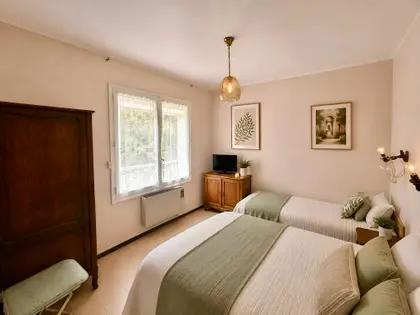 Appartement T3 avec terrasse vue mer, parking et cave ! (11)