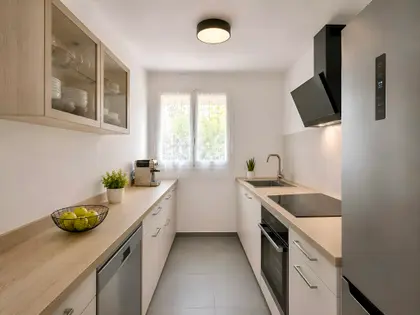Appartement T3 avec terrasse vue mer, parking et cave ! (8)