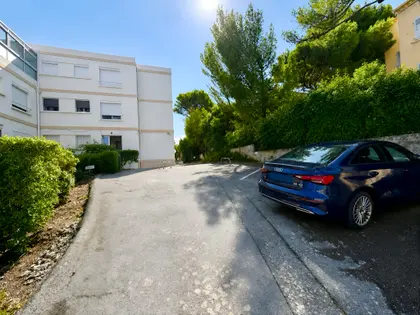 Appartement T3 avec terrasse vue mer, parking et cave ! (2)