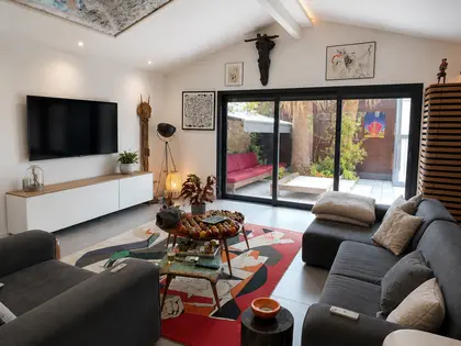 Villa de prestige de 4 chambres avec piscine couverte (2)