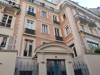  Appartement familial 4chambres, double réception (9)