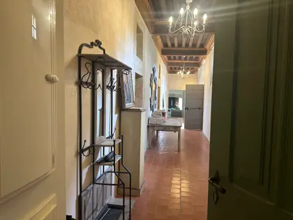 Appartemment situé dans le château de Lascours  (2)