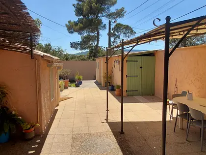 Charmante Maison (2)