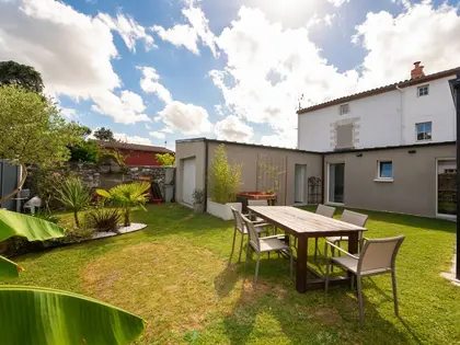 Maison de Charme Nantes Sèvres – Emplacement Rare et Recherché au calme (14)