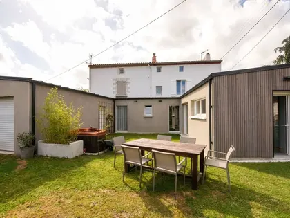 Maison de Charme Nantes Sèvres – Emplacement Rare et Recherché au calme (13)