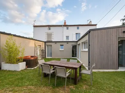 Maison de Charme Nantes Sèvres – Emplacement Rare et Recherché au calme (12)