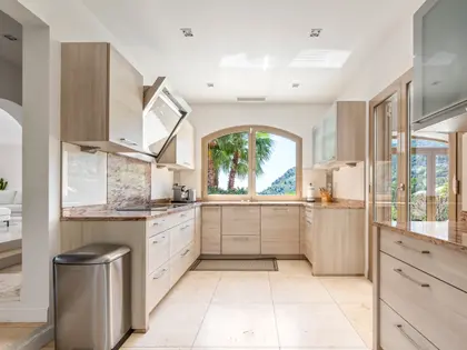 Maison familiale vue mer proche Monaco  (25)