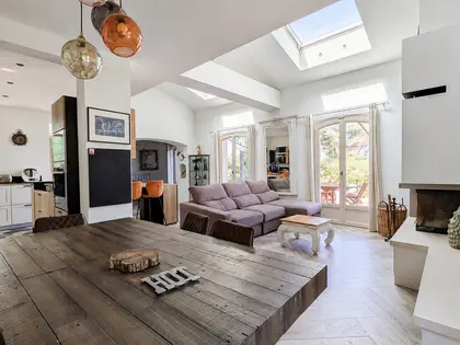 Maison provençale  de charme entièrement rénovée (1)