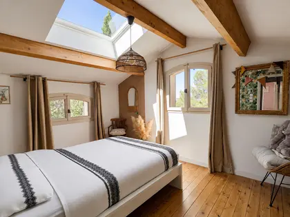 Maison provençale  de charme entièrement rénovée (20)