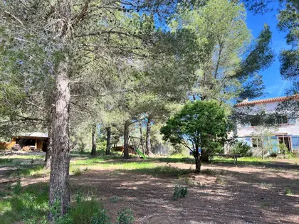 VILLA DE CHARME 174 M² – 7 000 M² DE TERRAIN (20)