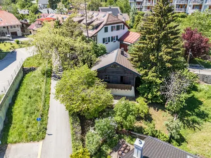 Chalet à rénover au calme au centre du village (12)