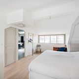 Chambre sous verrière
